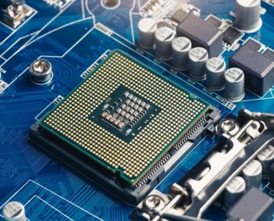 Chinese researchers at Peking University developing analog chip technology claimed to outperform NVIDIA GPUs Microscopic view of China’s new analog computing chip using RRAM arrays.