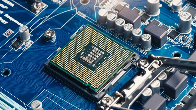 Chinese researchers at Peking University developing analog chip technology claimed to outperform NVIDIA GPUs Microscopic view of China’s new analog computing chip using RRAM arrays.